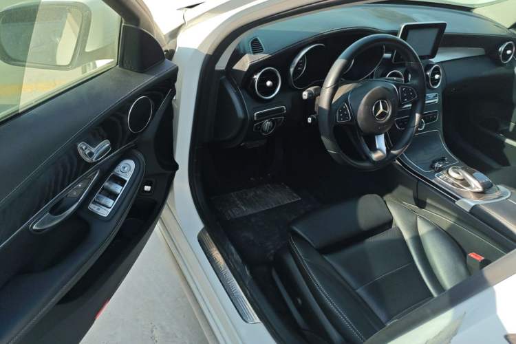 Used Mercedes-Benz C-Class 2015 C 180 L Sport Edition
