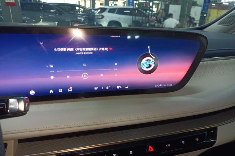 Used Buick GL8 New Energy 2024 Lu Zun Luxury Edition 7-Seater
