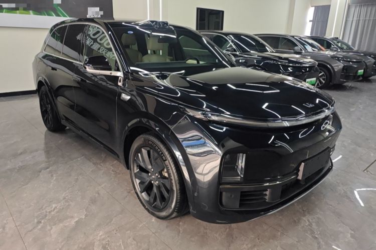 Used Li Auto L8 2023 Max model

