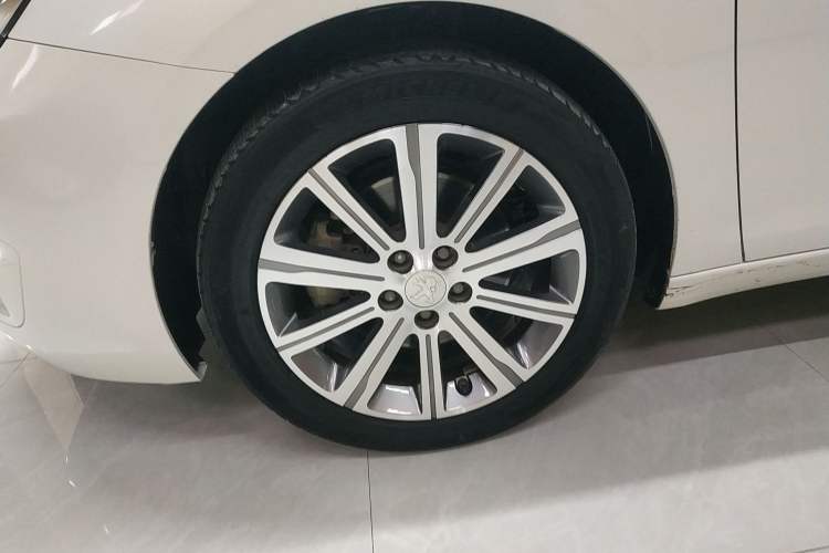 Used Peugeot 408 2016 1.6T Automatic Luxury Edition
