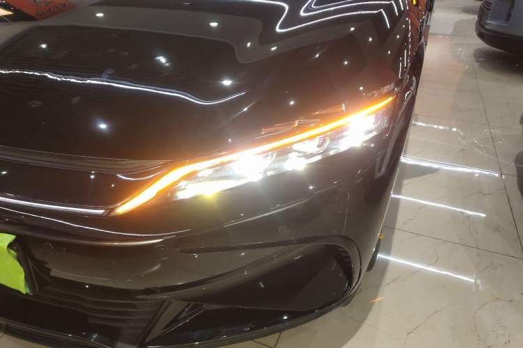 Used BYD Han 2024 EV Glory Edition 506KM Front-Wheel-Drive Premium Model