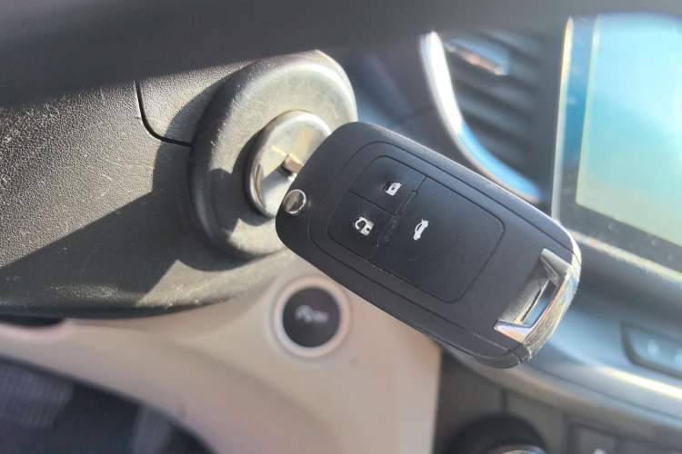 Used Buick GT 2017 15N Automatic Elite Version
