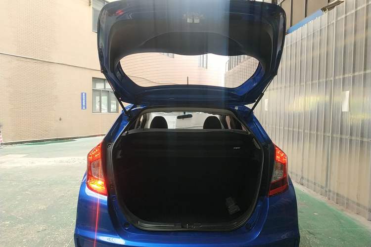 Used Honda Fit 2018 1.5L CVT Comfort Sunroof Version
