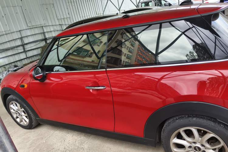 Used  MINI 2016 1.2T ONE Pioneer Edition
