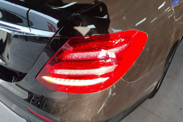 Used Mercedes-Benz E-Class 2019 Restyled E 300 L Sporty and Stylish Edition
