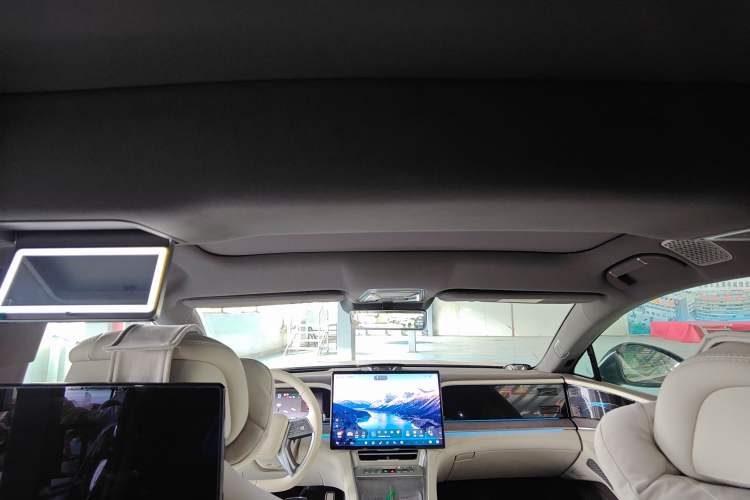 Used Denza Z9 2024 1100 km Four-Wheel Drive Max Version