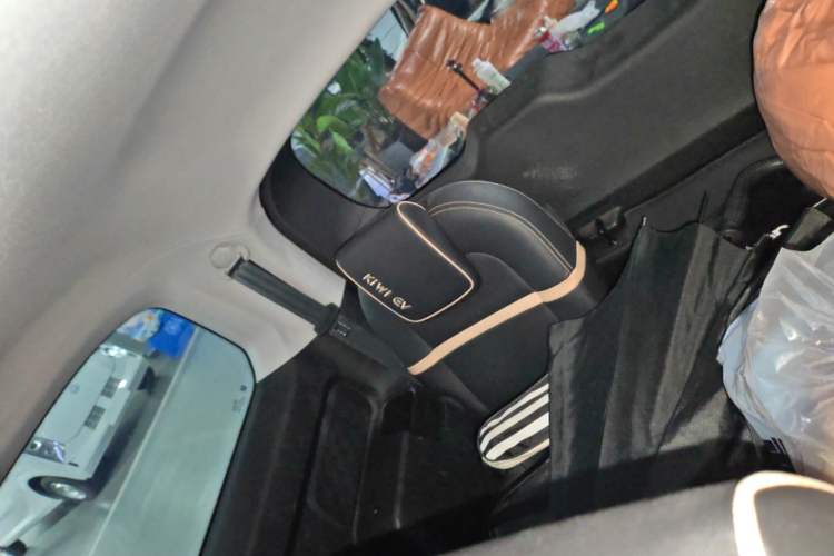 Used Baojun KiWi EV 2022 Designer Lite Edition Ternary Lithium
