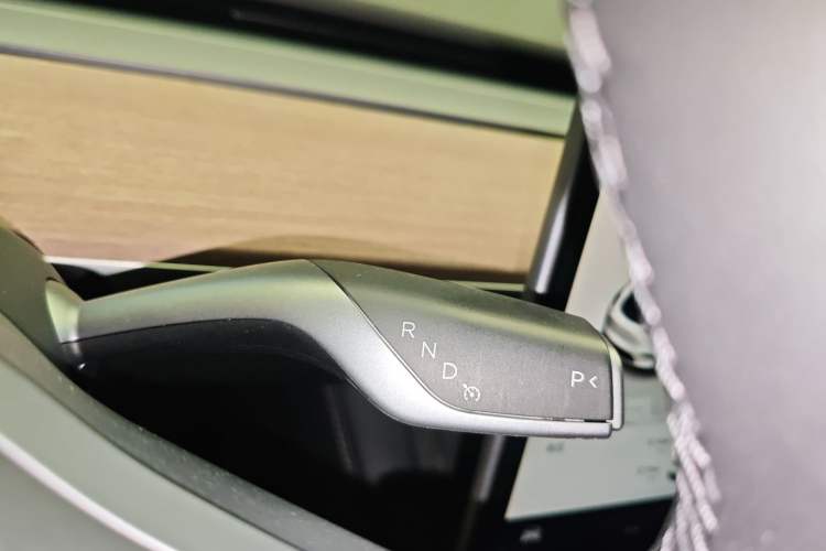 Used Tesla Model Y 2022 Rear-Wheel-Drive Version
