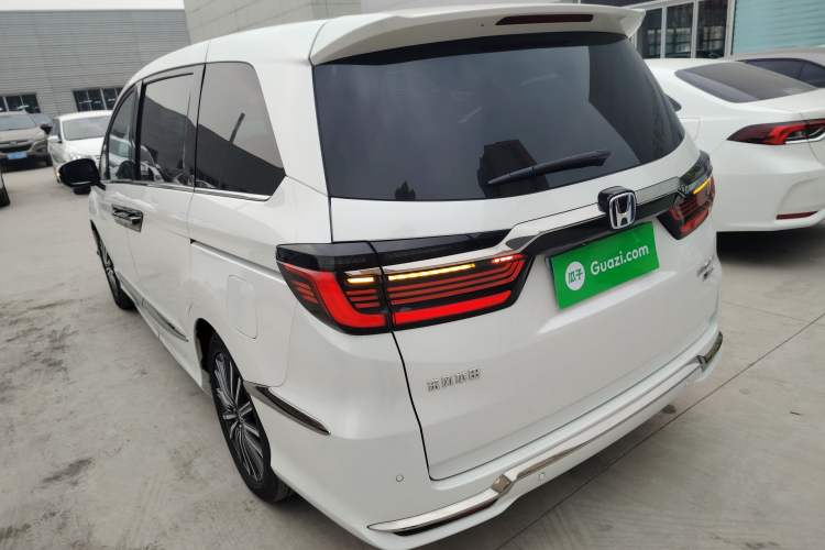 Used Honda Elysion 2022 2.0L eHEV Luxury Edition
