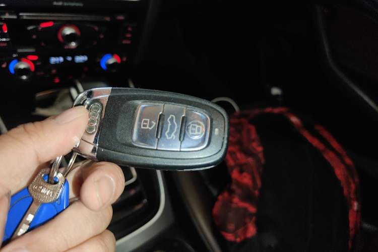 Used Audi Q5 2017 Plus 40 TFSI Technology Model