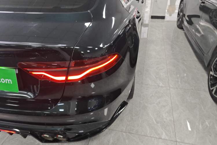 Used Jaguar XEL 2022 2.0T 250 PS R-DYNAMIC S Advanced Sport Edition
