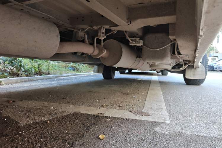 Used JMC Transit 2021 2.8T Space King Standard Version Long Wheelbase Mid-Height Roof Rear Single Tire – Step 6-Seater Diesel China VI Emission Standard JX493