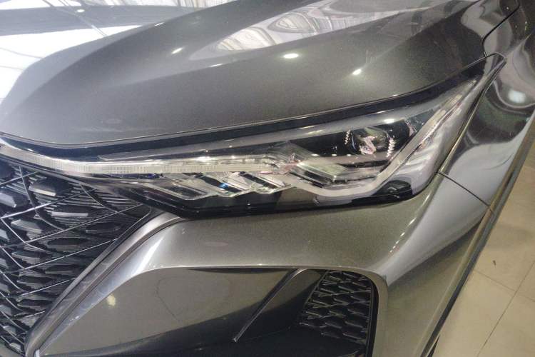 Used Changan CS75 PLUS 2021 1.5T Automatic Pioneer Model
