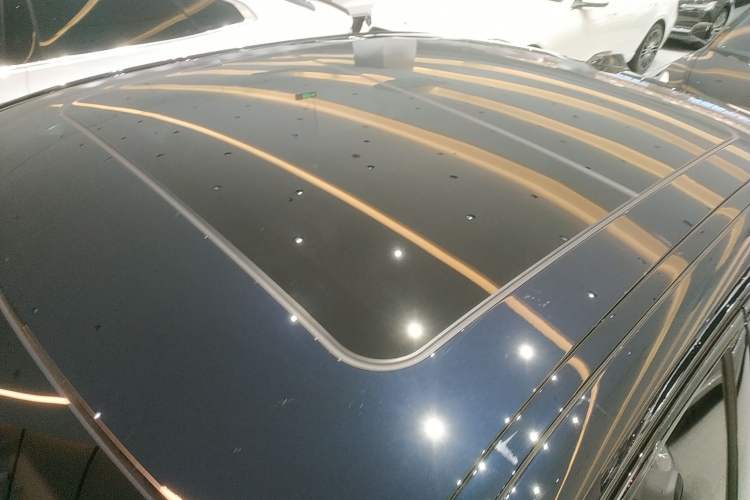 Used BMW i3 2023 eDrive 40 L Midnight Edition
