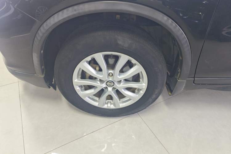 Used Nissan X-Trail 2019 2.0L CVT Smart Connect Comfort Edition 2WD
