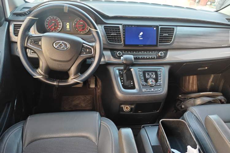 Used SAIC MAXUS G10 2018 PLUS 2.0T Automatic Elite Edition
