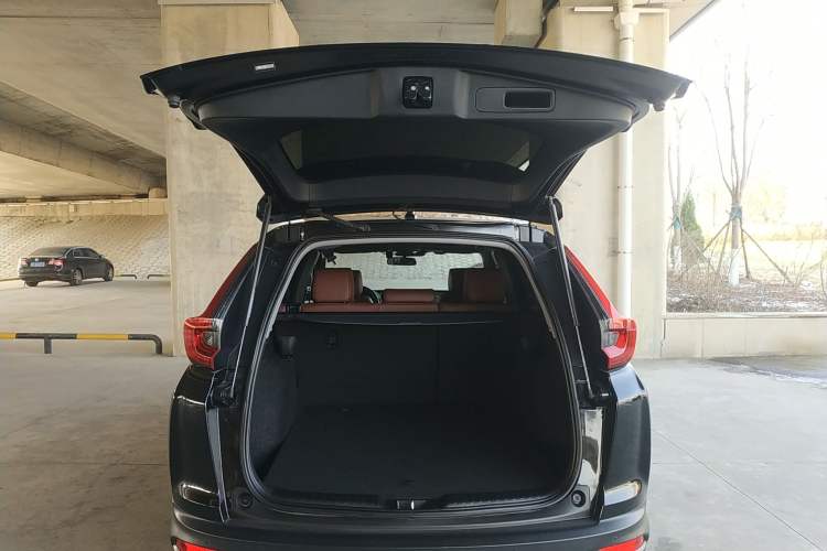 Used Honda CR-V 2021 240TURBO CVT 2WD Fashion Edition