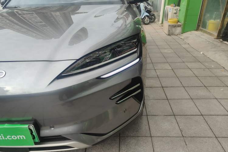 Used BYD Song PLUS New Energy 2025 EV 520km Premium Version
