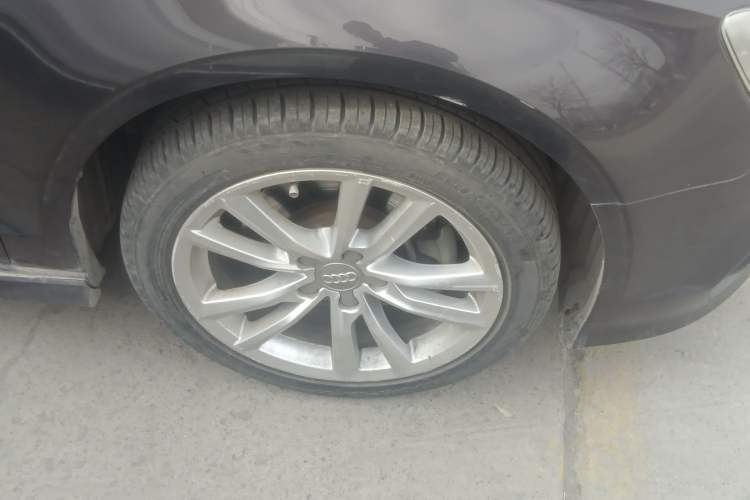 Used Audi A3 (Import) 2014 Limousine 40 TFSI S line Comfort Model