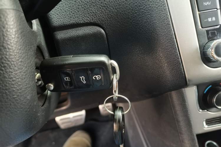 Used Volkswagen Polo 2014 1.6L Cross Polo Automatic
