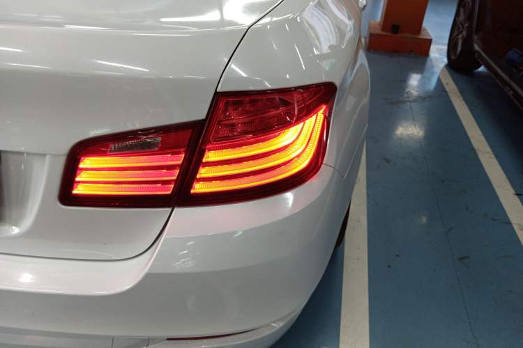 Used BMW 5 Series 2017 525Li Leading Model
