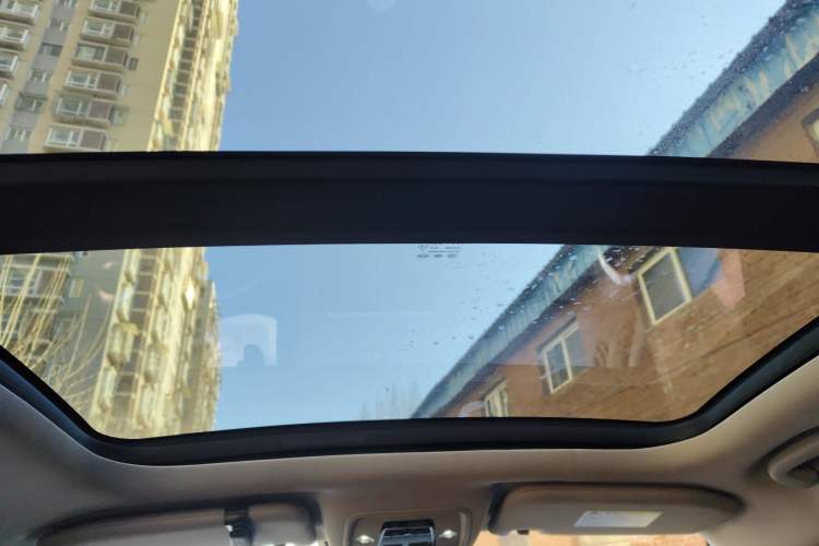 TDK.VehicleDetails.img