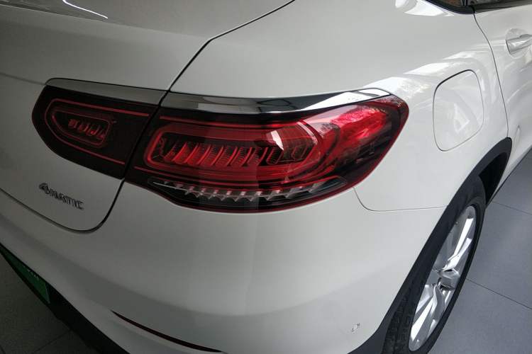 Used Mercedes-Benz GLC Coupe 2020 GLC 260 4MATIC Coupe SUV