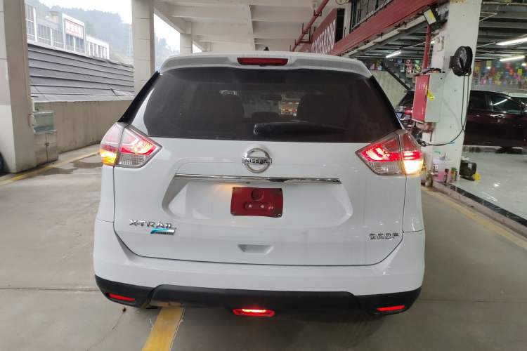 Used Nissan X-Trail 2014 2.0L CVT Comfort Edition 2WD
