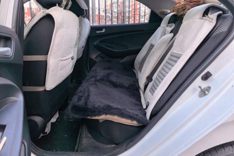 Used Hyundai Verna (older generation) 2017 1.4L Manual Refreshed Version China V Standard
