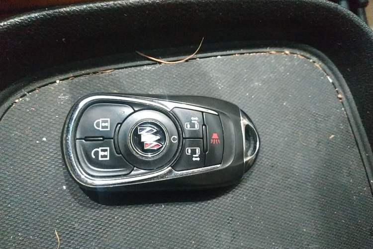 Used Buick GL8 2020 ES Land Cruiser 653T Luxury Edition