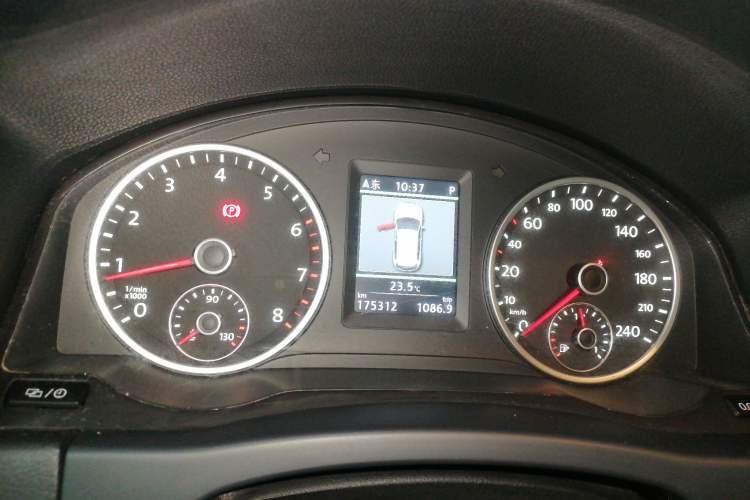 Used Volkswagen Tiguan 2013 1.8 TSI Automatic All-Wheel Drive Luxury Model
