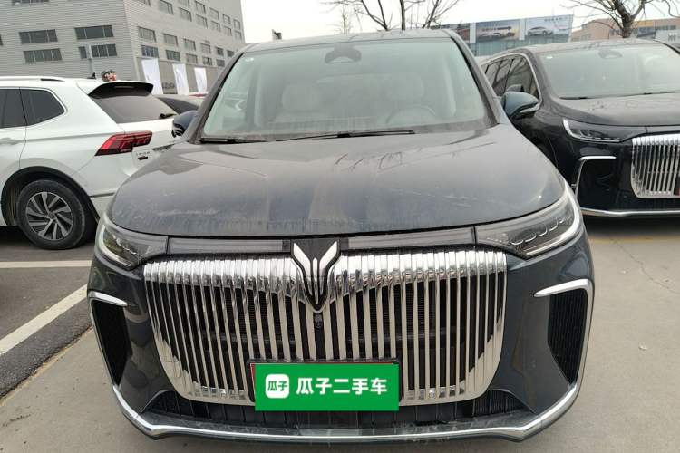 Used VOYAH Dream 2025 PHEV Four-Wheel-Drive Flagship Kunpeng Edition
