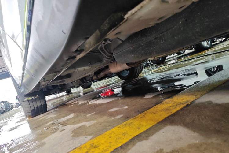 Used Roewe RX5 2023 PLUS 330TGI Automatic Trendsetting Smart Edition
