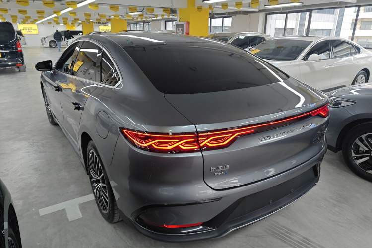 Used BYD Han 2022 DM-i 121KM Prestige Model