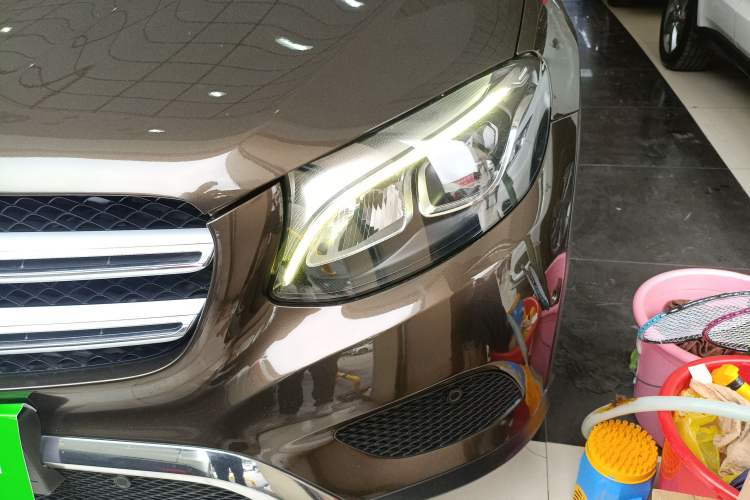 Used Mercedes-Benz GLC 2016 GLC 260 4MATIC Luxury Model