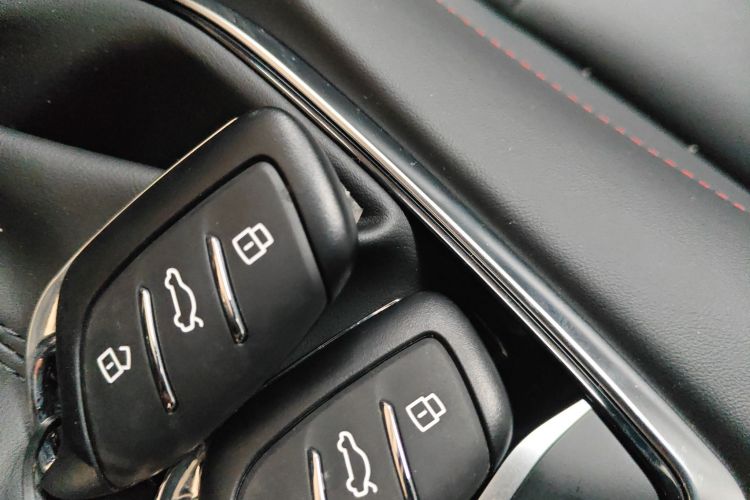 Used MG 5 2025 180 DVVT Global Luxury Edition