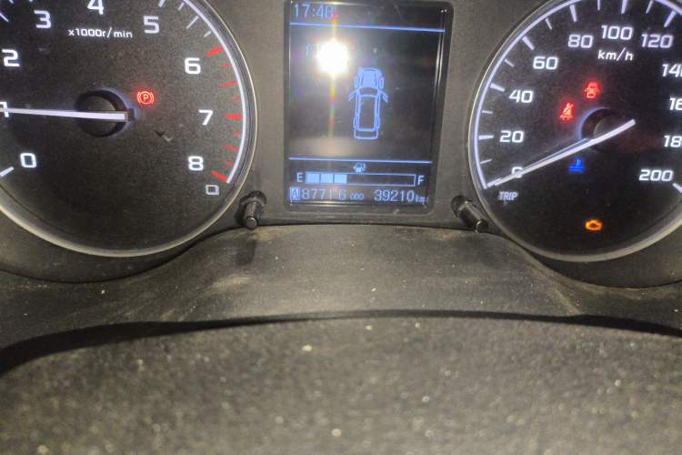 Used Dongfeng Palazzo 2021 1.8T Manual Two-Wheel Drive Elite Edition
