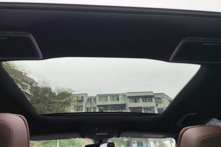 Used Mercedes-Benz E-Class 2021 Restyled E 300 L Sporty and Stylish Edition