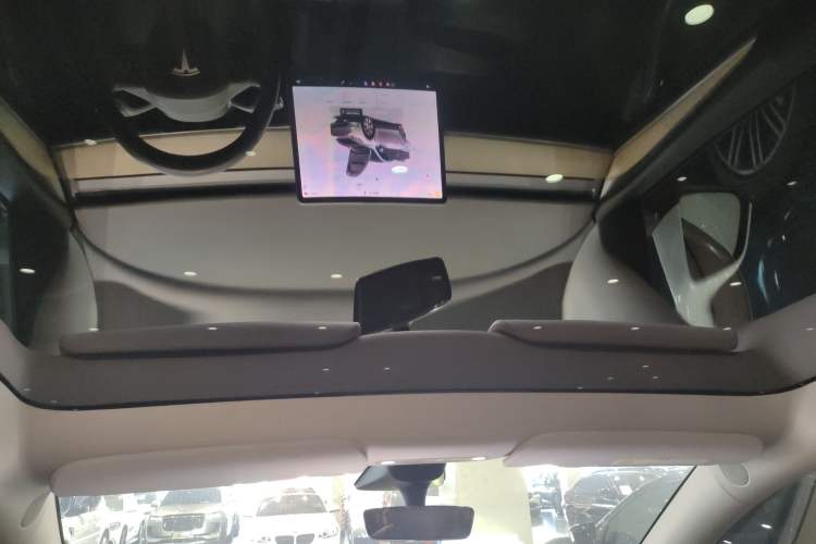 Used Tesla Model Y 2022 Rear-Wheel-Drive Version
