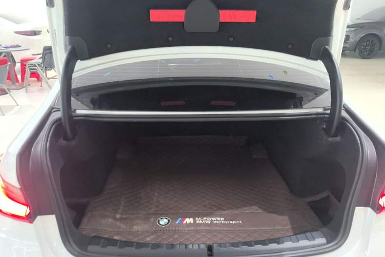 Used BMW 3 Series 2024 320Li M Sport Package
