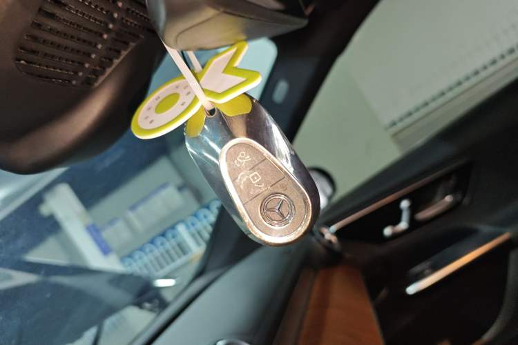 Used Mercedes-Benz GLC 2024 GLC 300 L 4MATIC Dynamic Edition 7-seater
