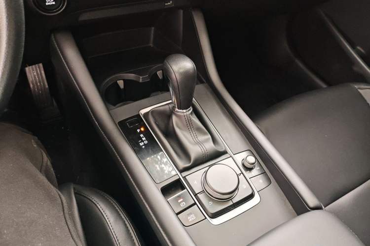 Used Mazda Mazda 3 Axela 2021 1.5L Automatic ZhiMei Edition
