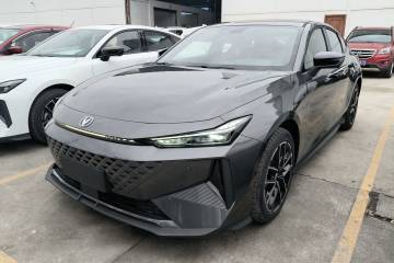 Used Changan UNI-V iDD 2024 Blue Whale Smart Electric iDD 136km ZhiKu Model