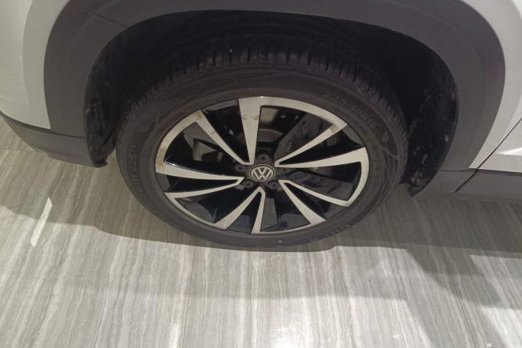 Used Volkswagen Tharu 2020 280TSI Two-Wheel Drive Luxury Plus Version China VI Standard