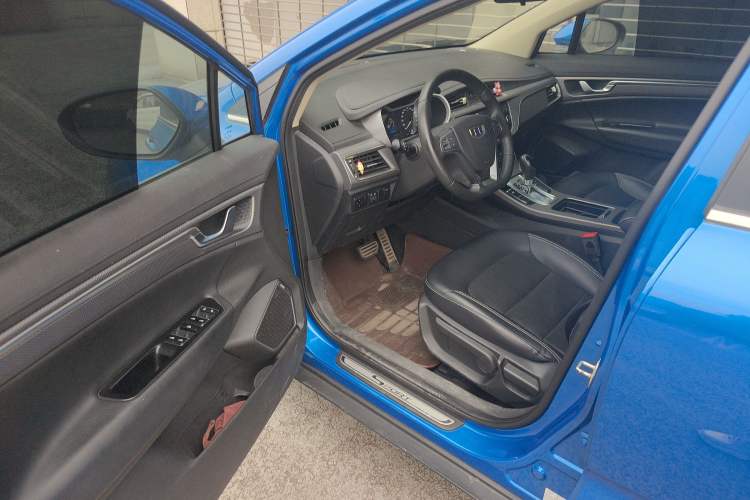 Used Geely Auto Emgrand GS 2016 Sport Edition 1.3T Automatic LingShang Model
