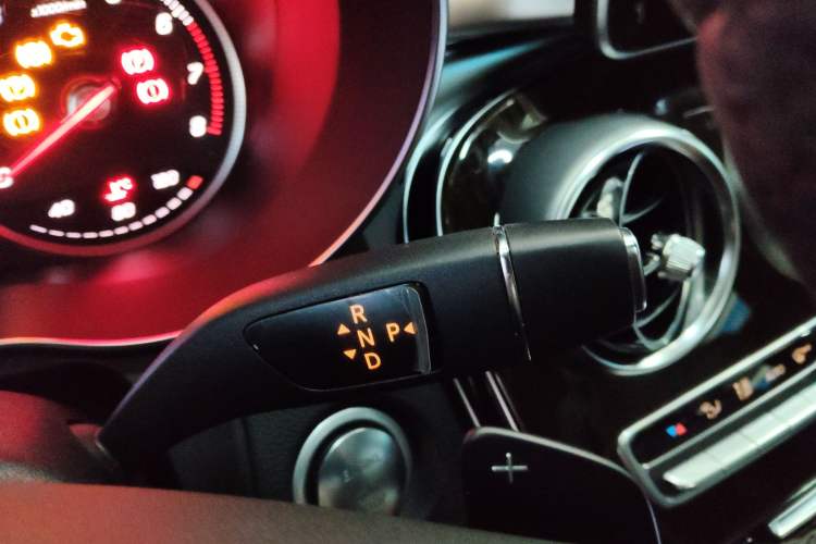 Used Mercedes-Benz GLC 2016 GLC 260 4MATIC Dynamic Edition