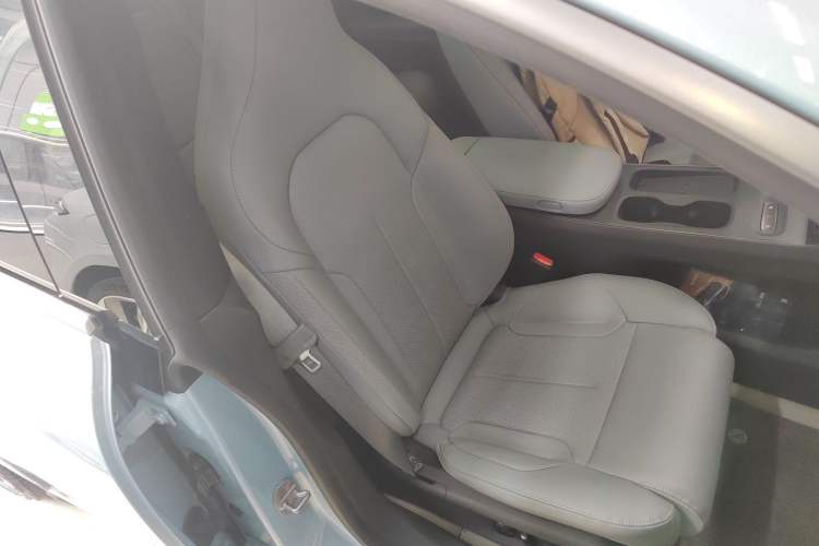 Used Nio ET5T 2023 75 kWh Touring