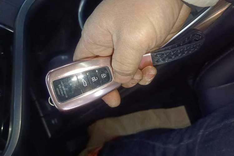 Used Toyota Camry 2018 2.5G Luxury Edition
