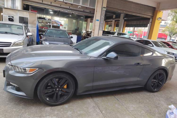 Used Ford Mustang 2017 2.3T Performance Edition
