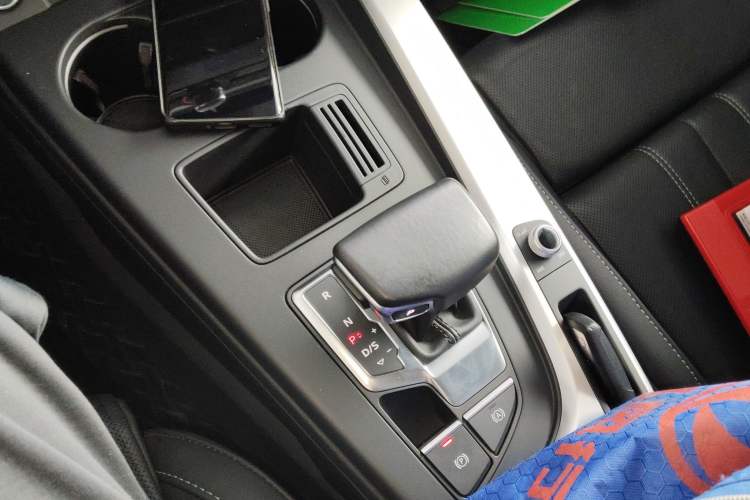 Used Audi A4L 2022 40 TFSI Fashion Dynamic Model